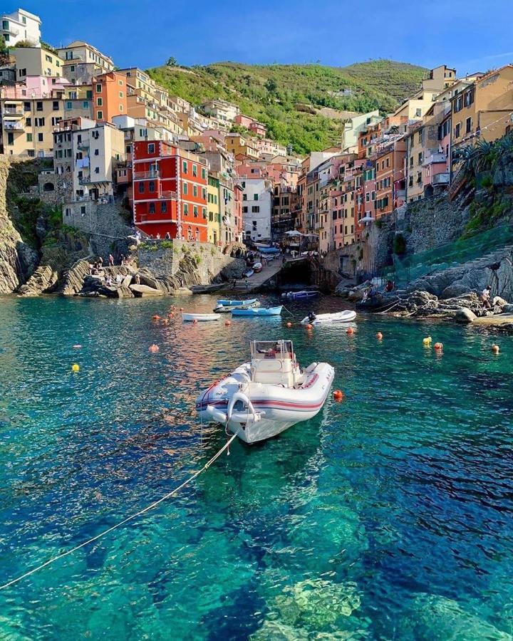 House Of Miti - Homy 5 Terre Riomaggiore Bagian luar foto